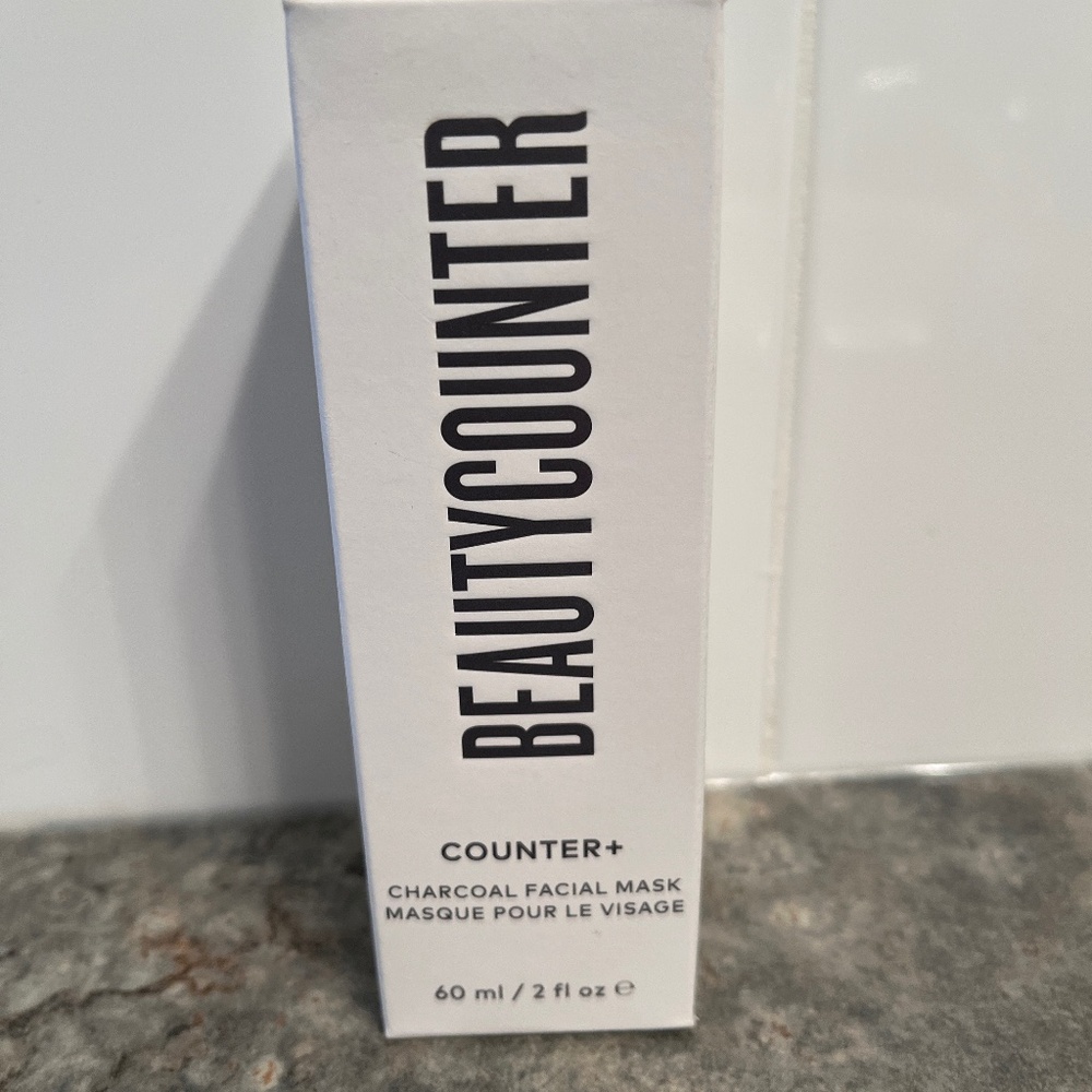 Charcoal facial mask 60mL